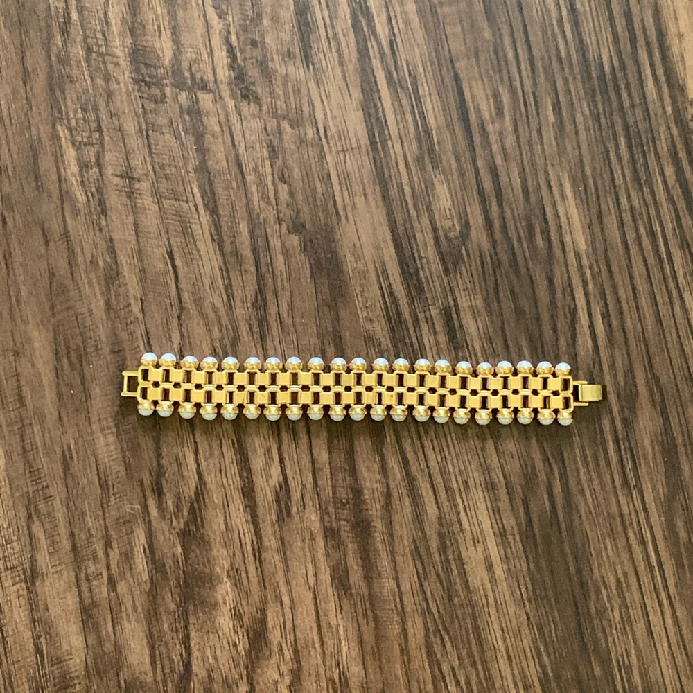 Ann Taylor bracelet